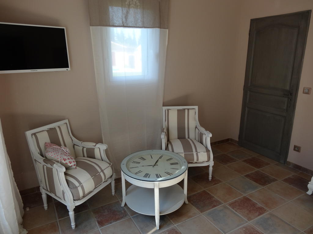 Mas'Xime Hotel Saint-Remy-de-Provence Room photo
