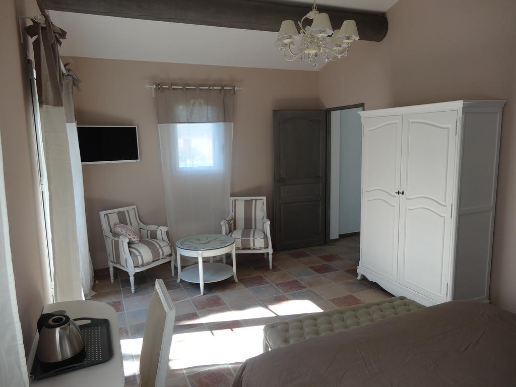 Mas'Xime Hotel Saint-Remy-de-Provence Room photo