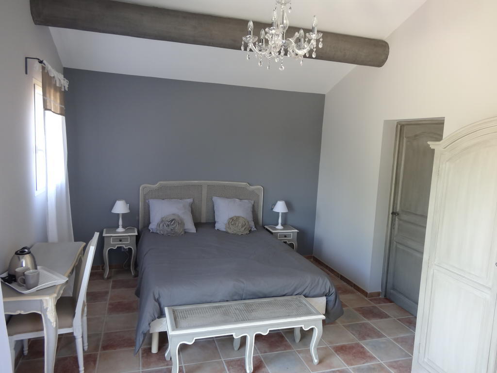 Mas'Xime Hotel Saint-Remy-de-Provence Room photo